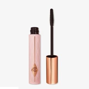 Charlotte Tilbury Push Up Lashes!